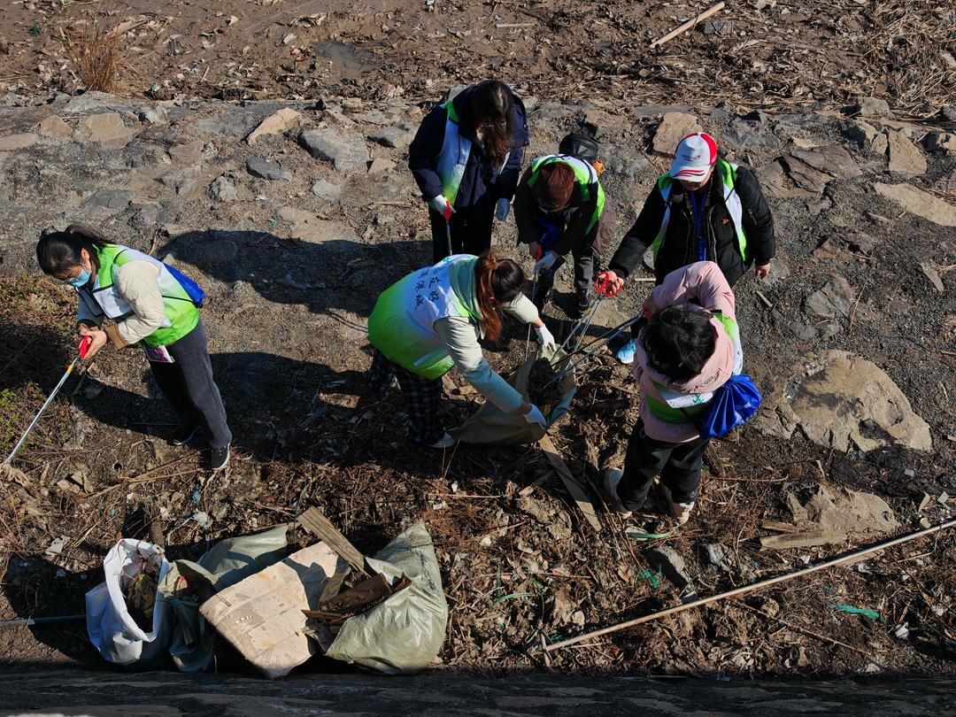 9409a13ea93ecbbaac82deb276a12f1a.jpeg undefined